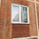 Įtempti Tarpinės ir sandarikliai: sandarinimo medžiagos montavimas šiltinant namus, kad būtų išvengta klaidų.