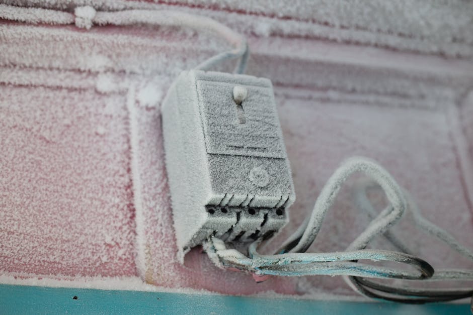 Kaip paruošti namus žiemai: kontrolinis sąrašas nuo sandarumų iki elektros saugos, šilta namų priežiūra žiemai